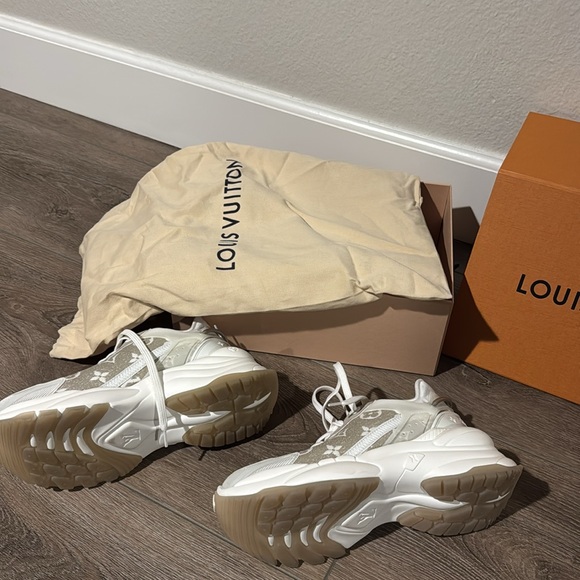 LV white with tan sneakers size 7 worn once - Picture 5 of 5